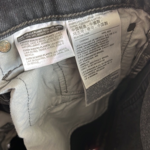 VTG Levi's Signature 501 UFP Spaceship Embroidered Jeans - Picture 9 of 11